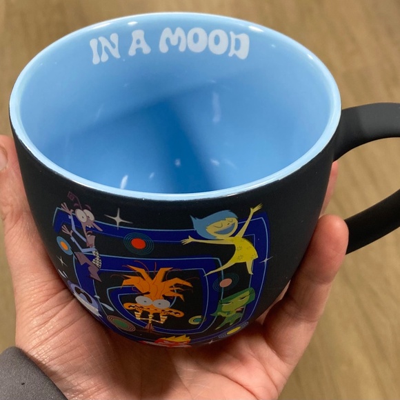 Inside out 2 cup - Picture 2 of 2